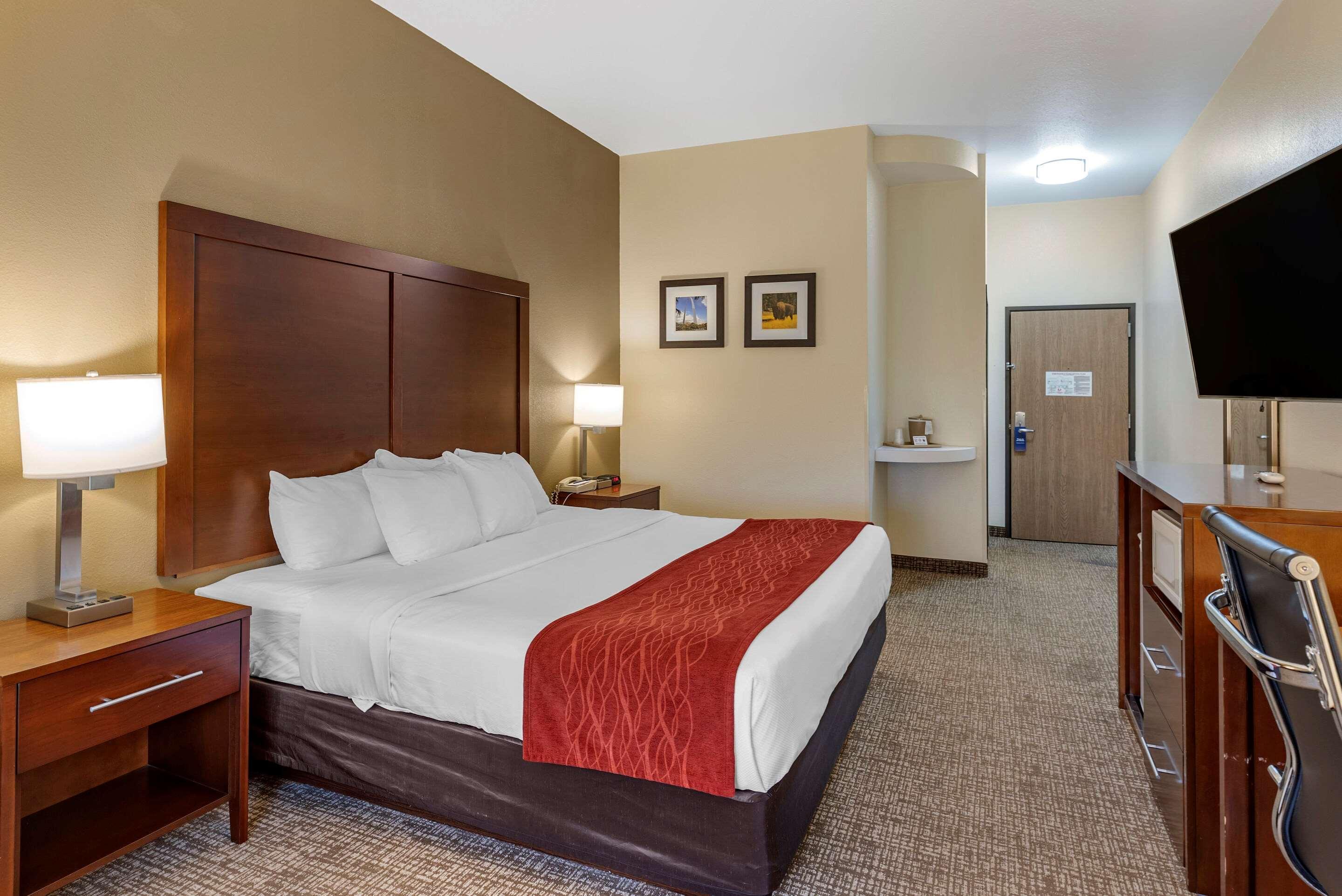 Comfort Inn & Suites Greenville I-70 מראה חיצוני תמונה